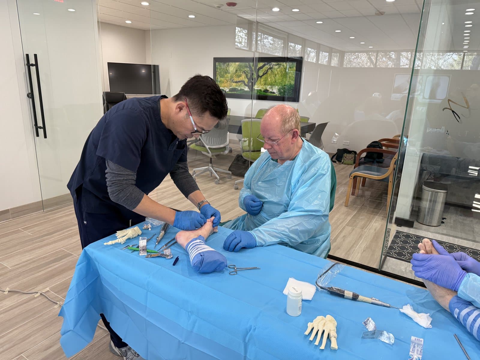 MIS Intensive cadaver lab, hands-on, January 2025